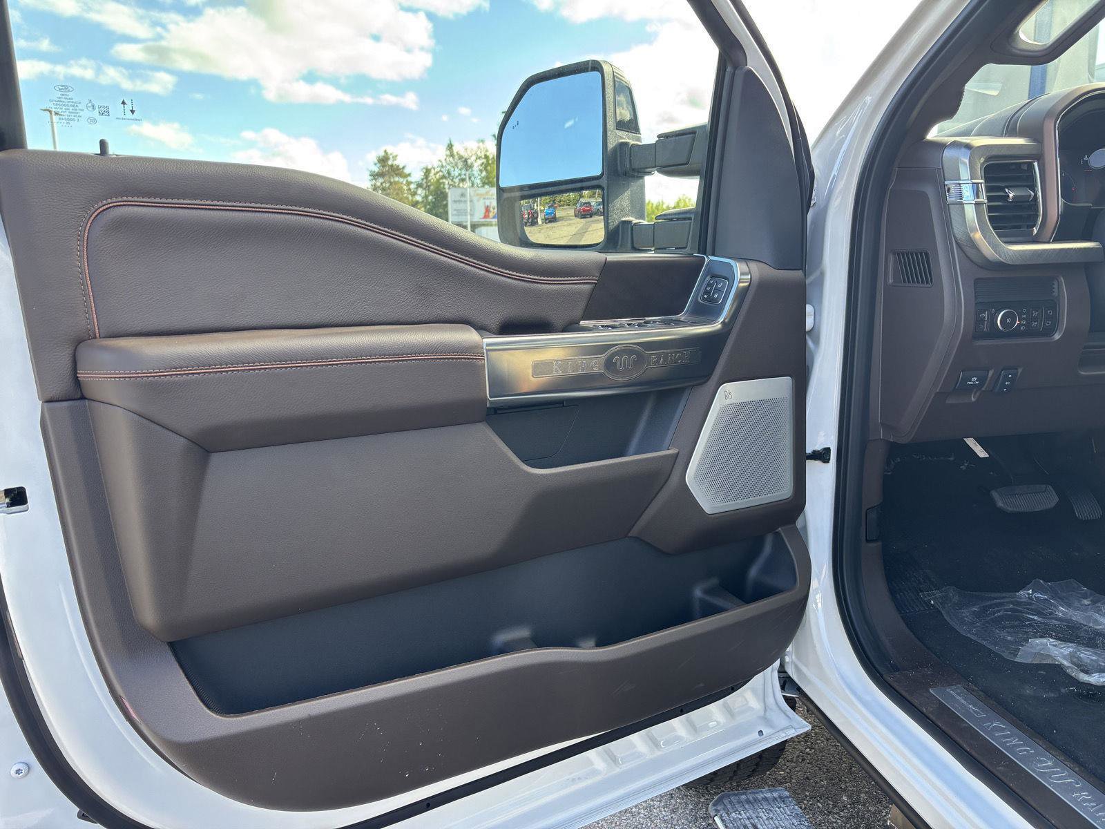 New 2025 Ford F350 King Ranch image 17