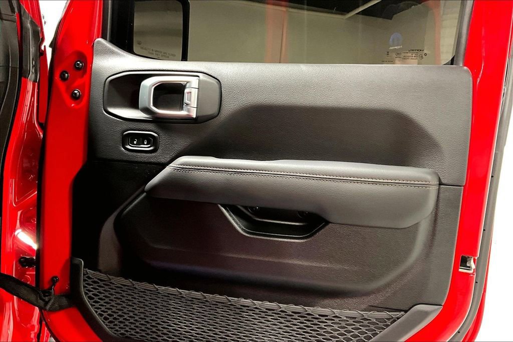 Used 2023 Jeep Wrangler Unlimited Rubicon 392 w/ Xtreme Recon 35" Tire Package image 22