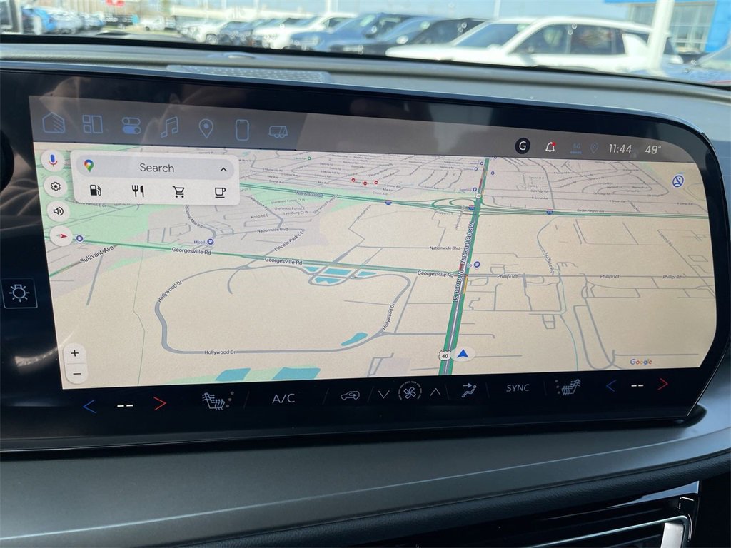 New 2025 Chevrolet Traverse LT w/ Enhanced Driving Package image 18