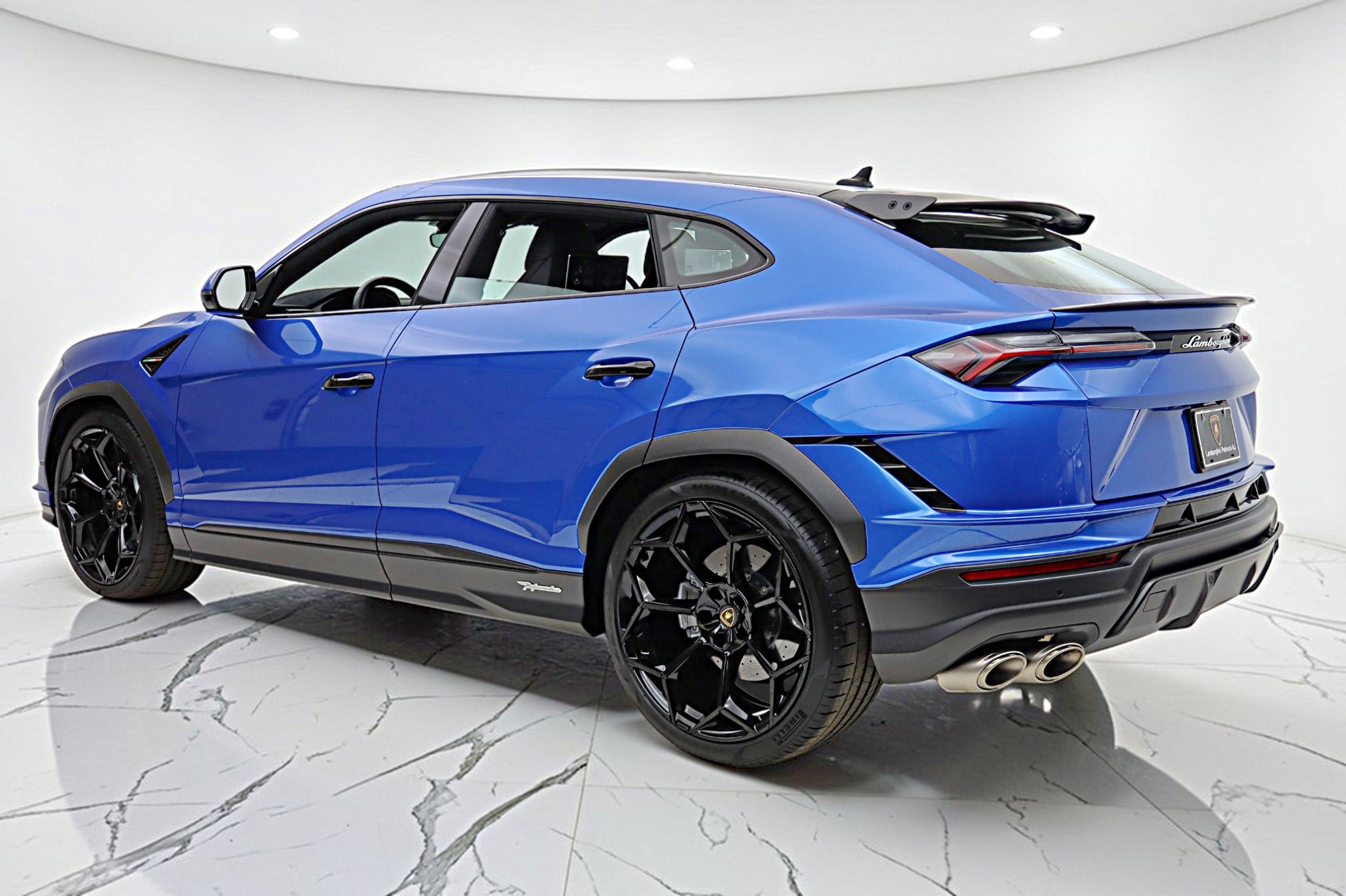 Used 2024 Lamborghini Urus Performante image 7