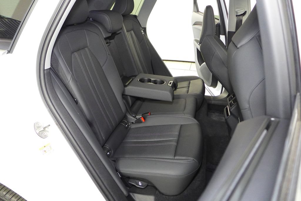 Used 2025 Audi Q5 Premium Plus w/ Premium Plus AWD/4WD image 20