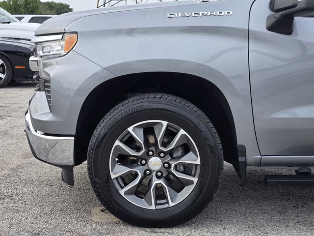 Used 2023 Chevrolet Silverado 1500 LT AWD/4WD image 8