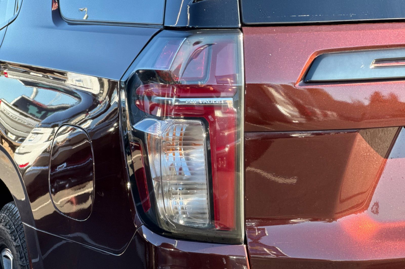 Used 2022 Chevrolet Tahoe Z71 w/ Off-Road Capability Package image 45