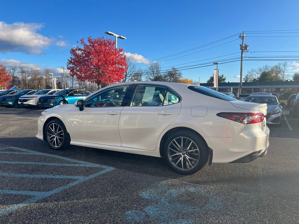 Used 2024 Toyota Camry XLE w/ Cold Weather Package image 6