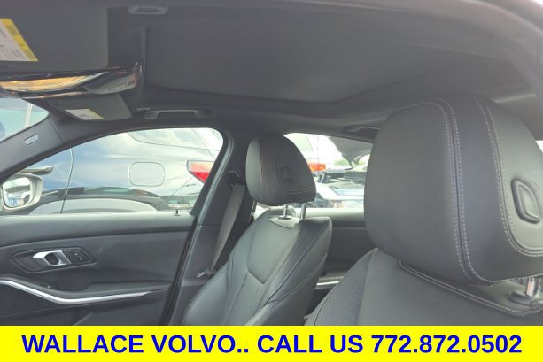 Used 2025 BMW 330i Sedan RWD image 4