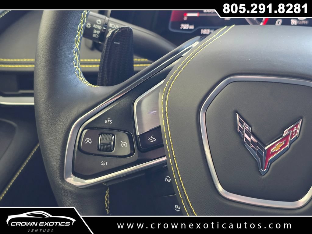 Used 2025 Chevrolet Corvette Z06 RWD image 34