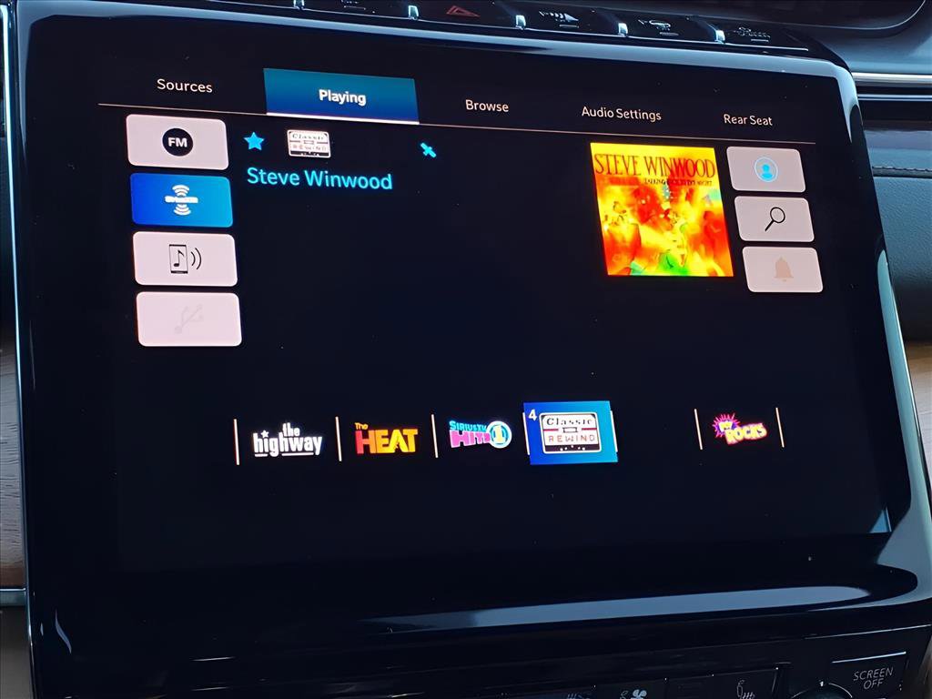 Used 2023 Jeep Grand Cherokee L Summit image 8