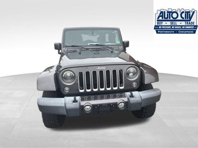 Used 2016 Jeep Wrangler Unlimited Sahara w/ Dual Top Group AWD/4WD image 30