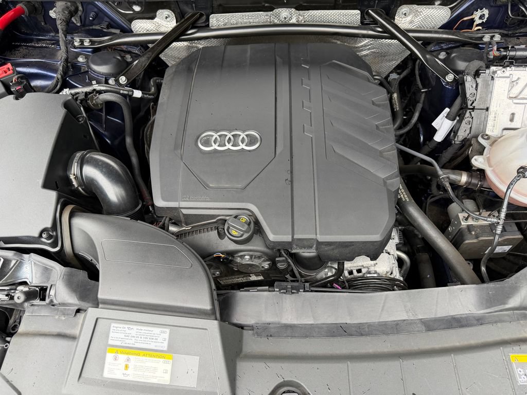 Used 2022 Audi Q5 2.0T Premium AWD/4WD image 29