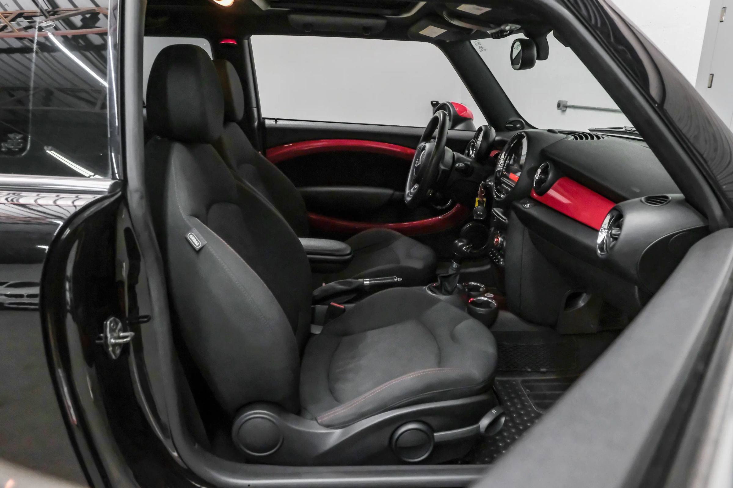Used 2013 MINI Cooper John Cooper Works image 28