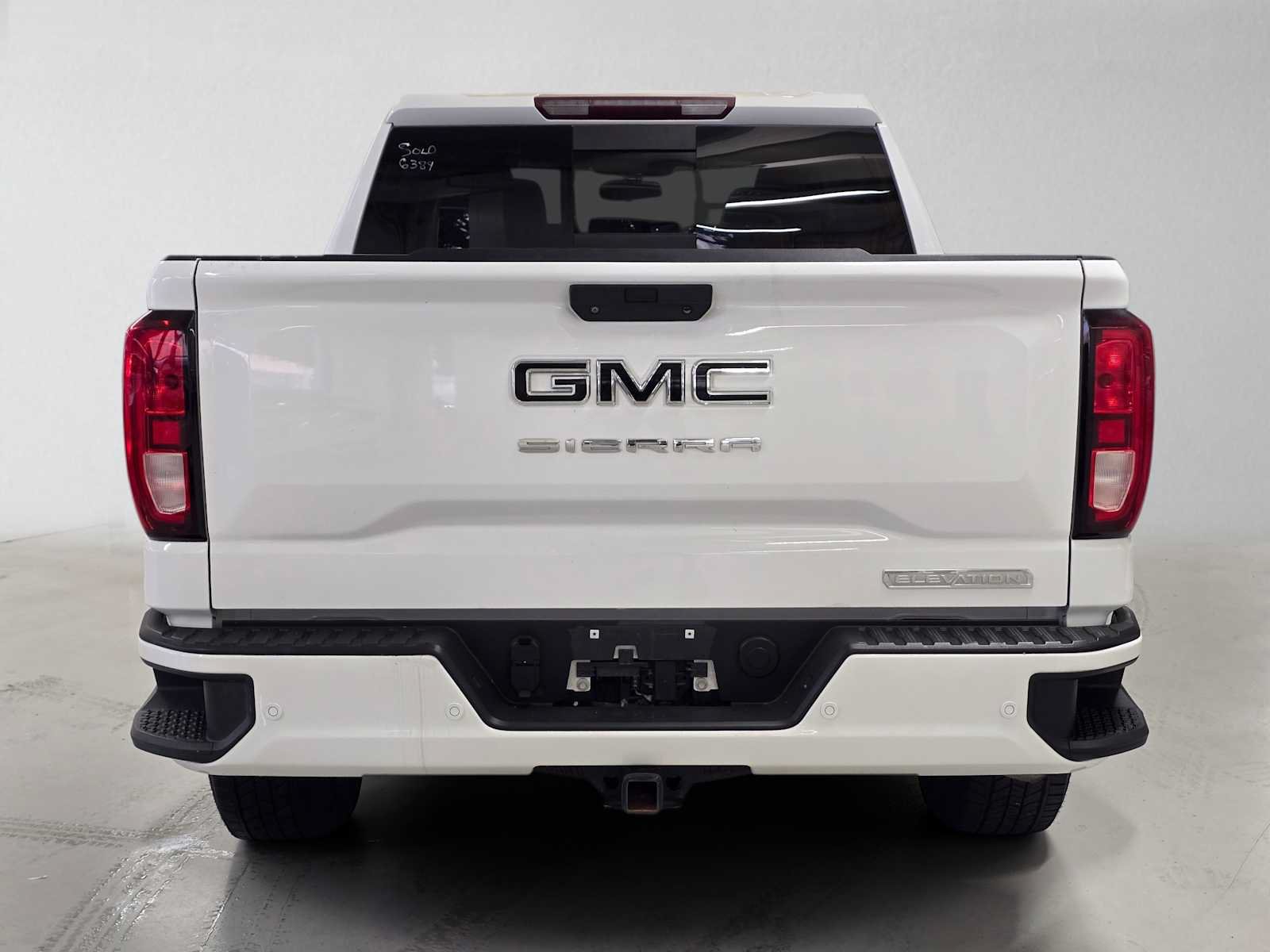 Used 2020 GMC Sierra 1500 Elevation w/ Elevation Value Package RWD image 4