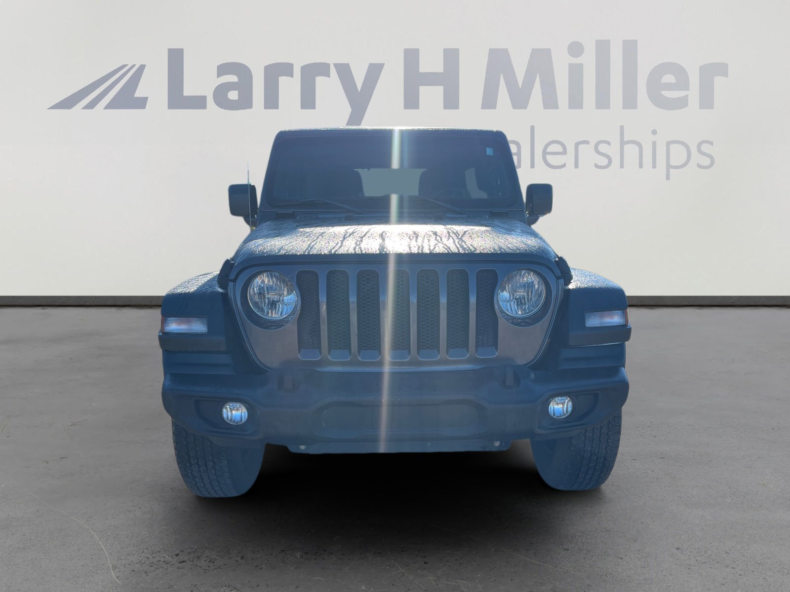 Used 2018 Jeep Wrangler Unlimited Sport image 8