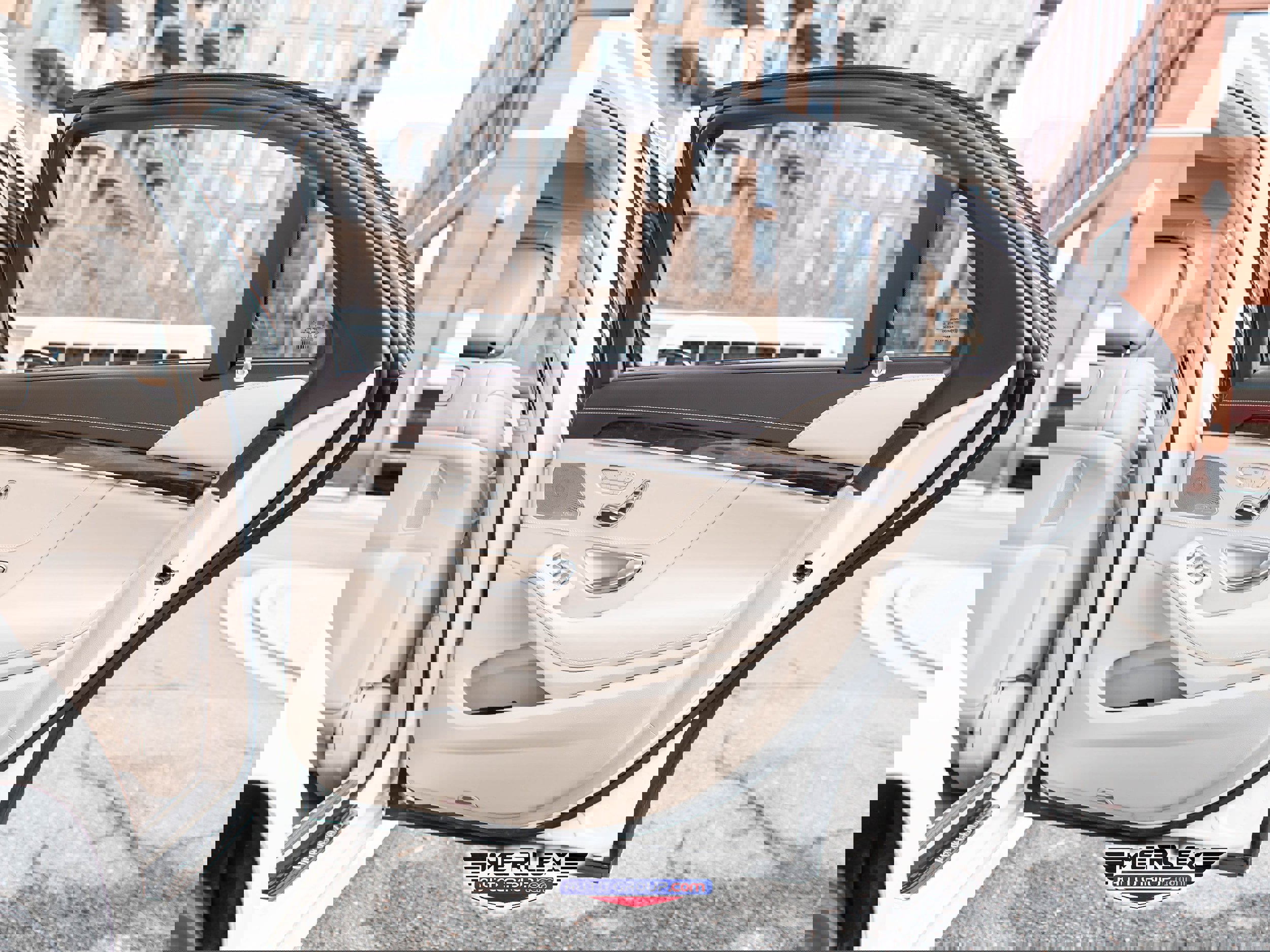 Used 2019 Mercedes-Benz S 560 4MATIC Sedan image 45