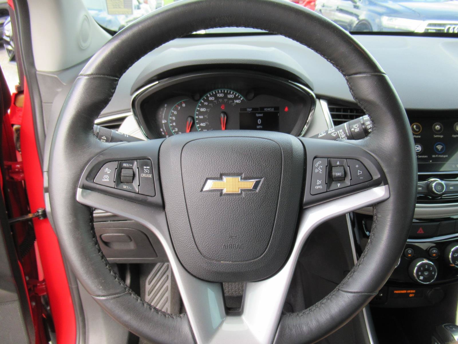 Certified 2018 Chevrolet Trax Premier FWD image 25