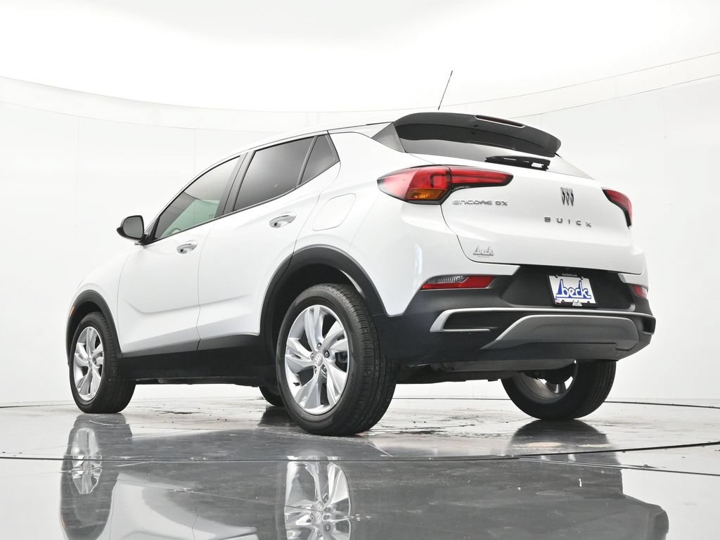 Used 2024 Buick Encore GX Preferred w/ Comfort Package FWD image 41