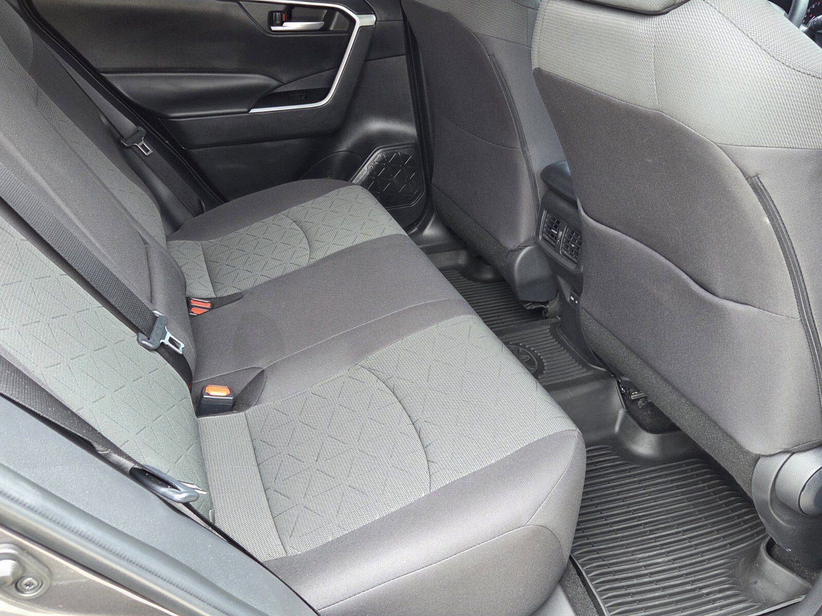 Certified 2023 Toyota RAV4 XLE w/ Convenience Package image 10