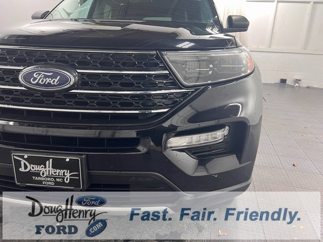 Used 2023 Ford Explorer XLT w/ Equipment Group 202A image 11