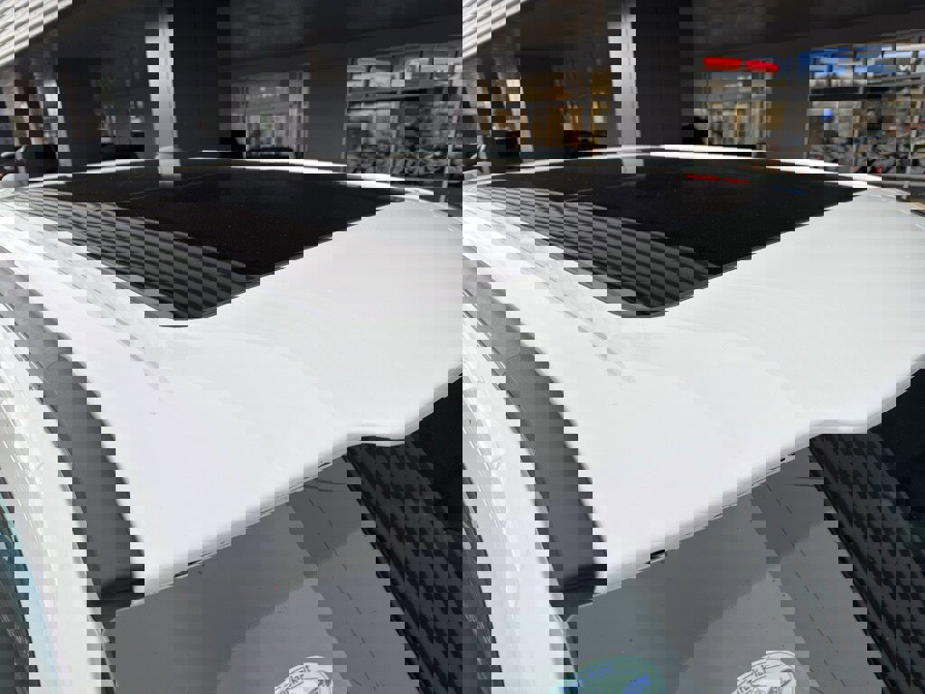 New 2026 Ford F350 Lariat w/ Black Appearance Package image 9