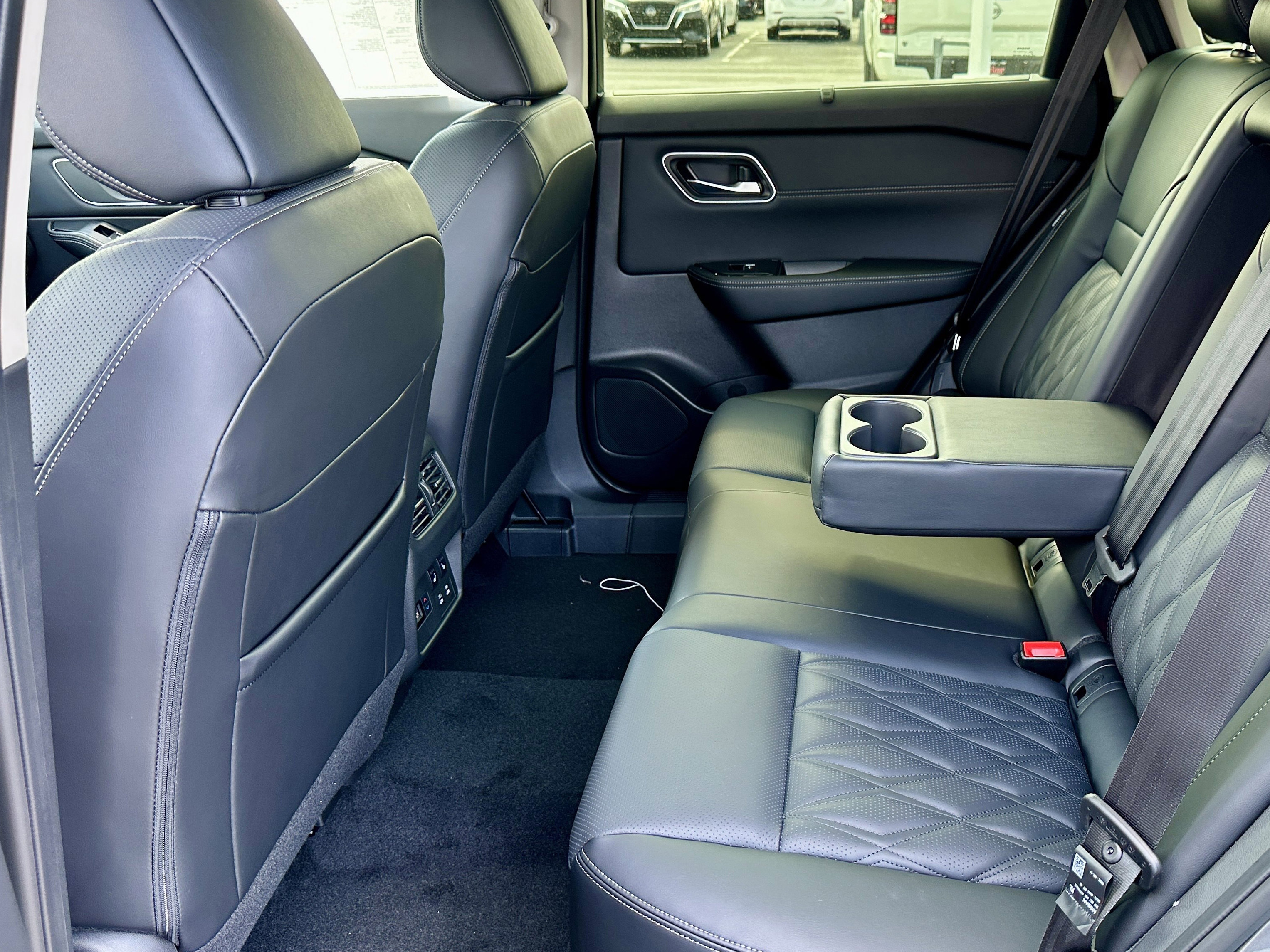 New 2026 Nissan Rogue Platinum w/ Platinum Premium Package image 37