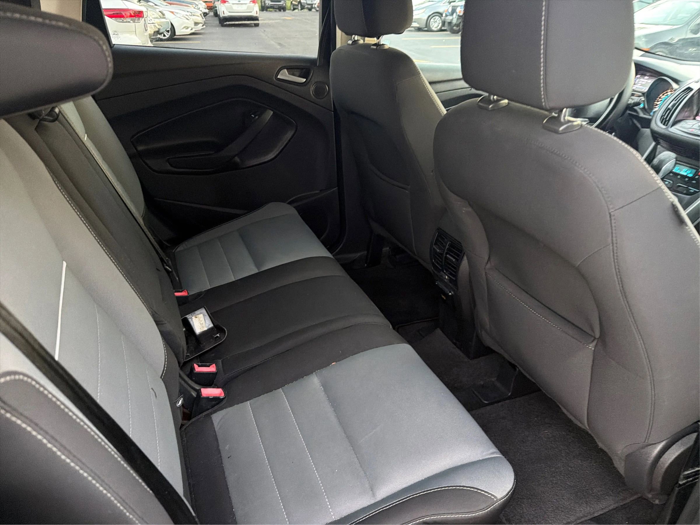 Used 2013 Ford Escape SE image 25