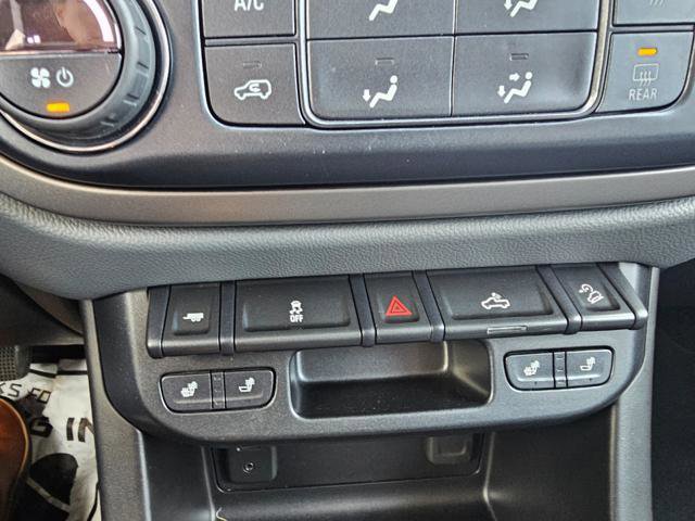 Used 2018 Chevrolet Colorado Z71 image 14