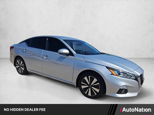 Used 2020 Nissan Altima 2.5 SV