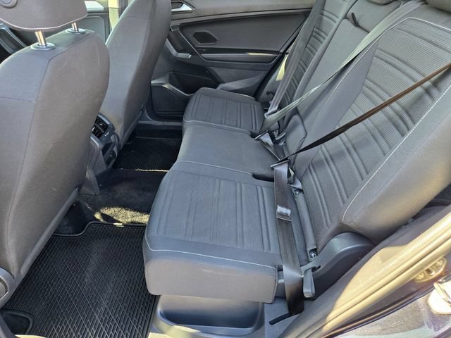 Used 2022 Volkswagen Tiguan S AWD/4WD image 10