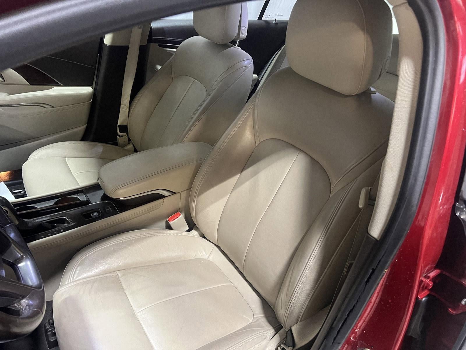 Used 2014 Buick LaCrosse Leather FWD image 19