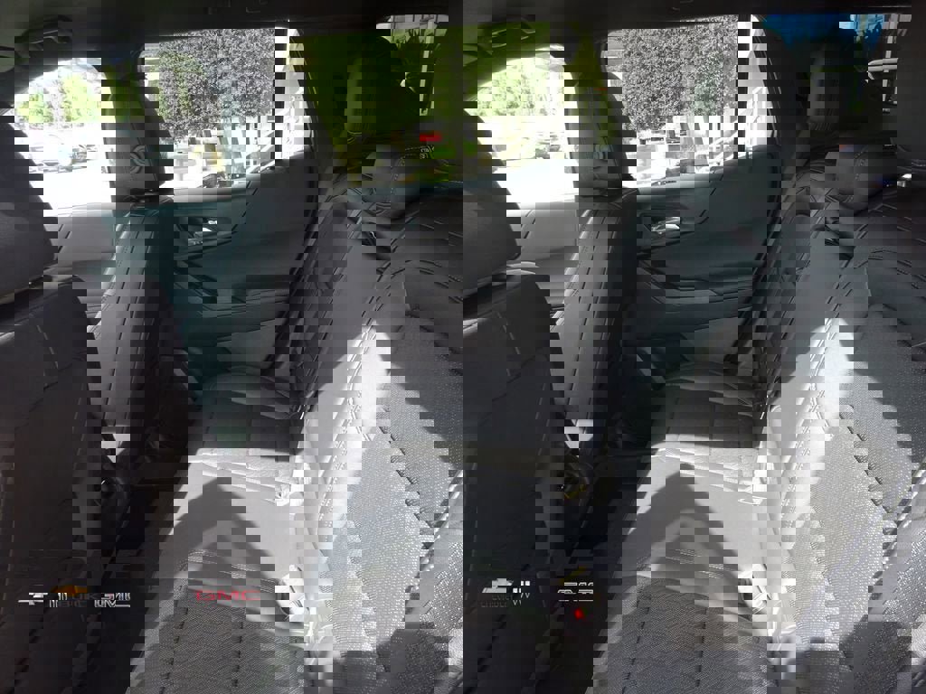 New 2026 Chevrolet Equinox LT w/ Convenience Package II image 20