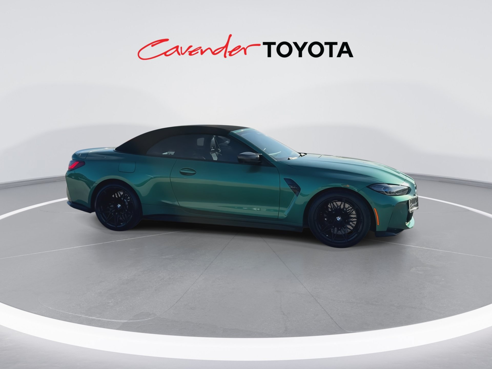 Used 2024 BMW M4 xDrive Competition w/ M Carbon Exterior Package AWD/4WD image 9