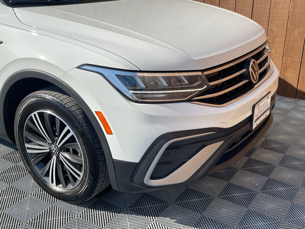 Used 2024 Volkswagen Tiguan Wolfsburg Edition image 15