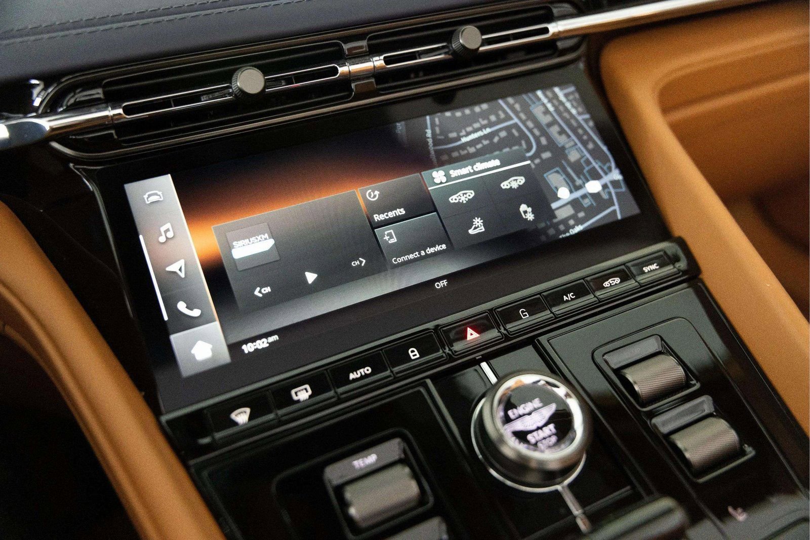 Used 2024 Aston Martin DB12 Convertible image 41