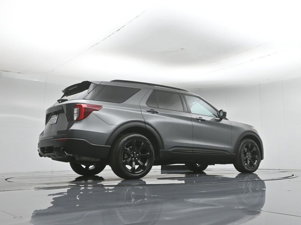 Used 2023 Ford Explorer ST-Line w/ Class IV Trailer Tow Package RWD image 54