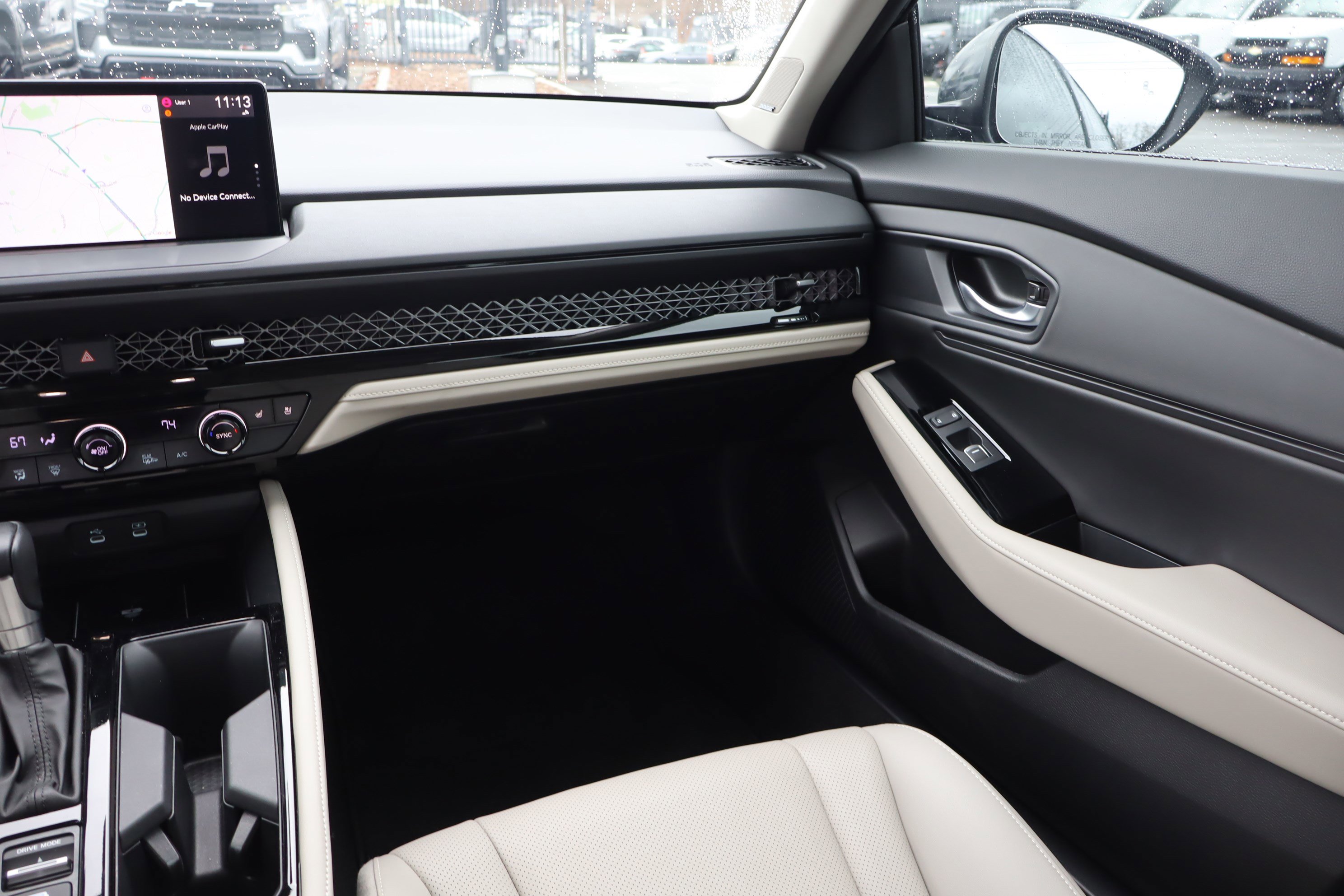 Used 2025 Honda Accord Touring image 13