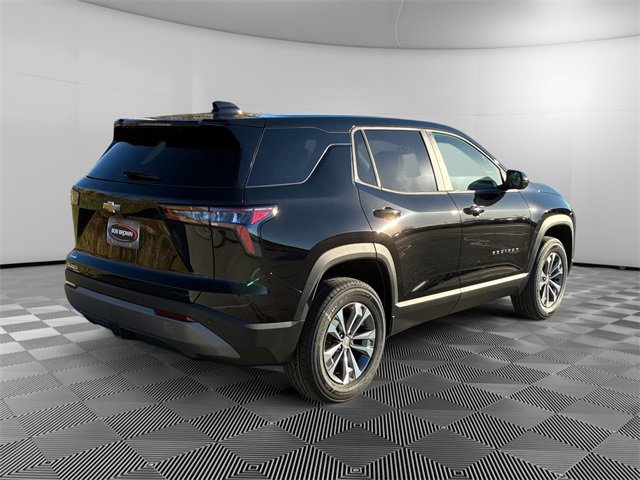 New 2026 Chevrolet Equinox LT w/ Convenience Package II image 3