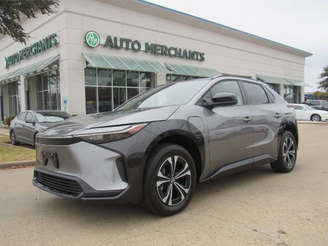 Used 2023 Toyota bZ4X XLE w/ Weather Package image 1