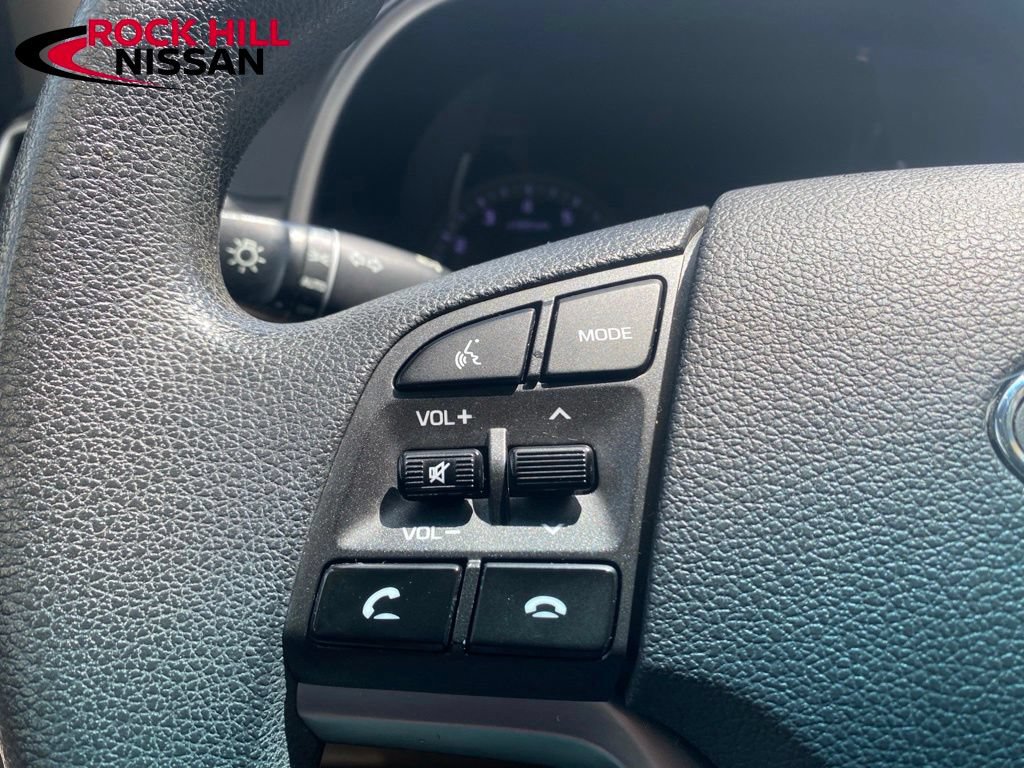 Used 2019 Hyundai Tucson Value FWD image 16