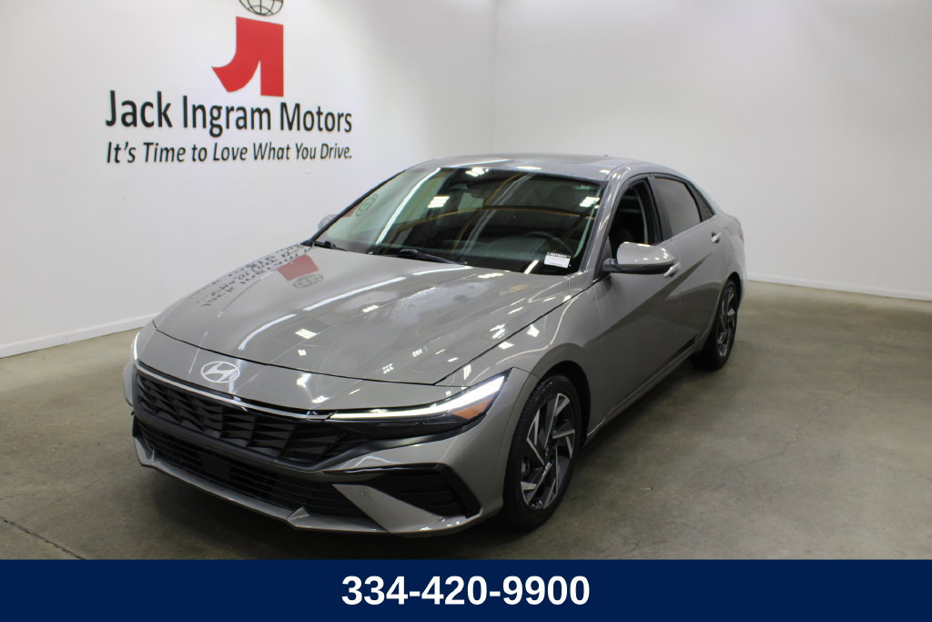 Used 2024 Hyundai Elantra Limited