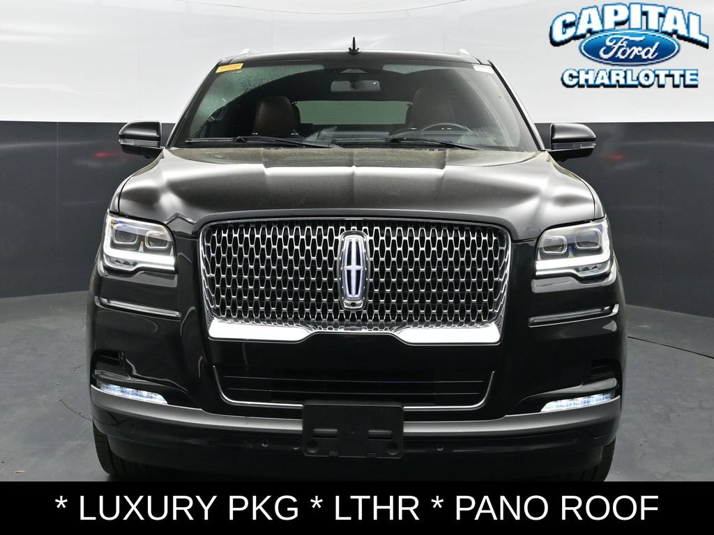 Used 2024 Lincoln Navigator L Reserve AWD/4WD image 3