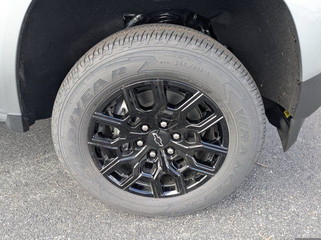 New 2026 Chevrolet Colorado W/T w/ WT Custom Package RWD image 10