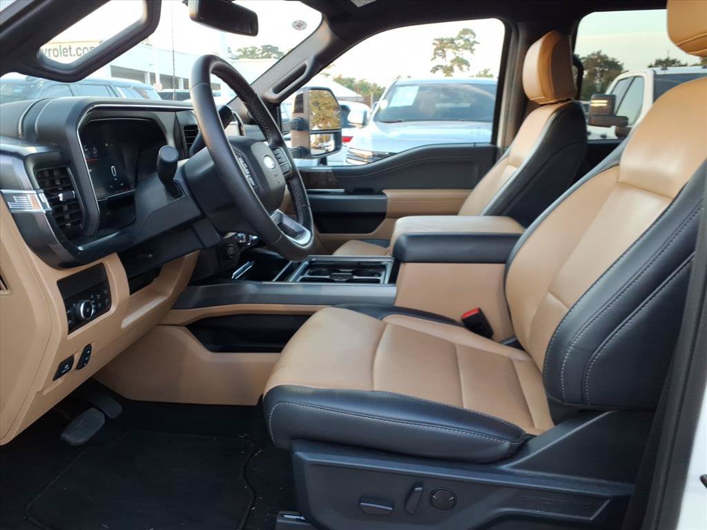 Used 2026 Ford F250 Lariat RWD image 19