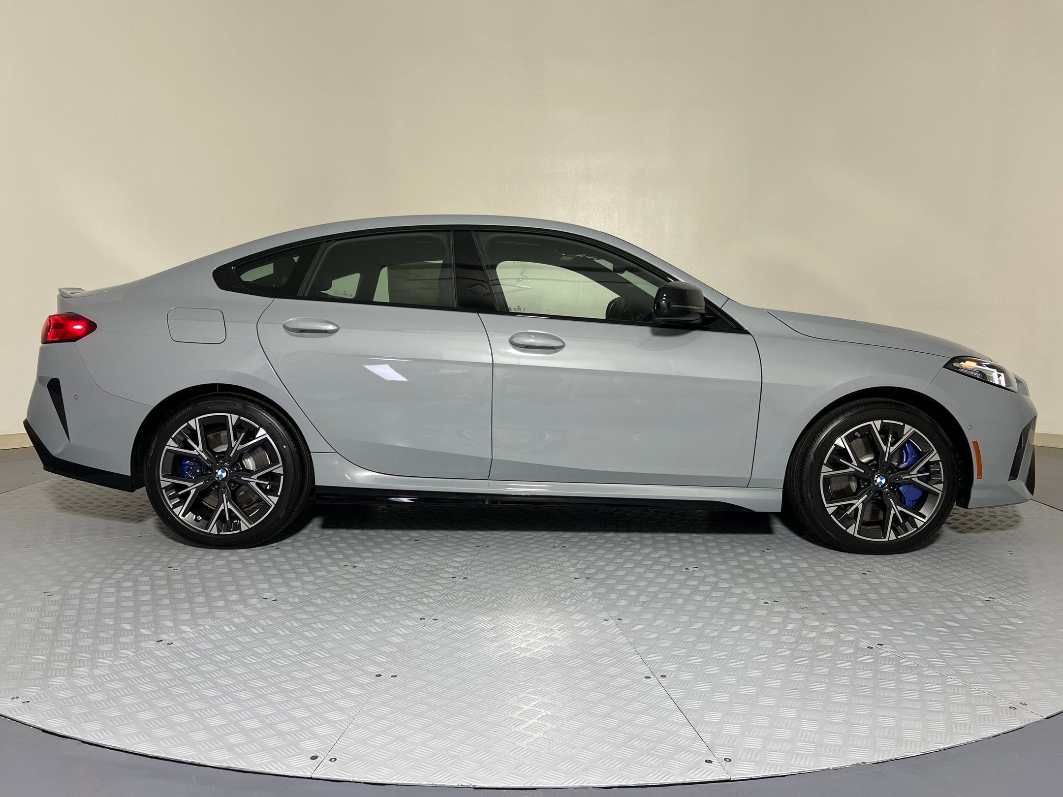Used 2025 BMW M235i xDrive w/ Premium Package AWD/4WD image 8