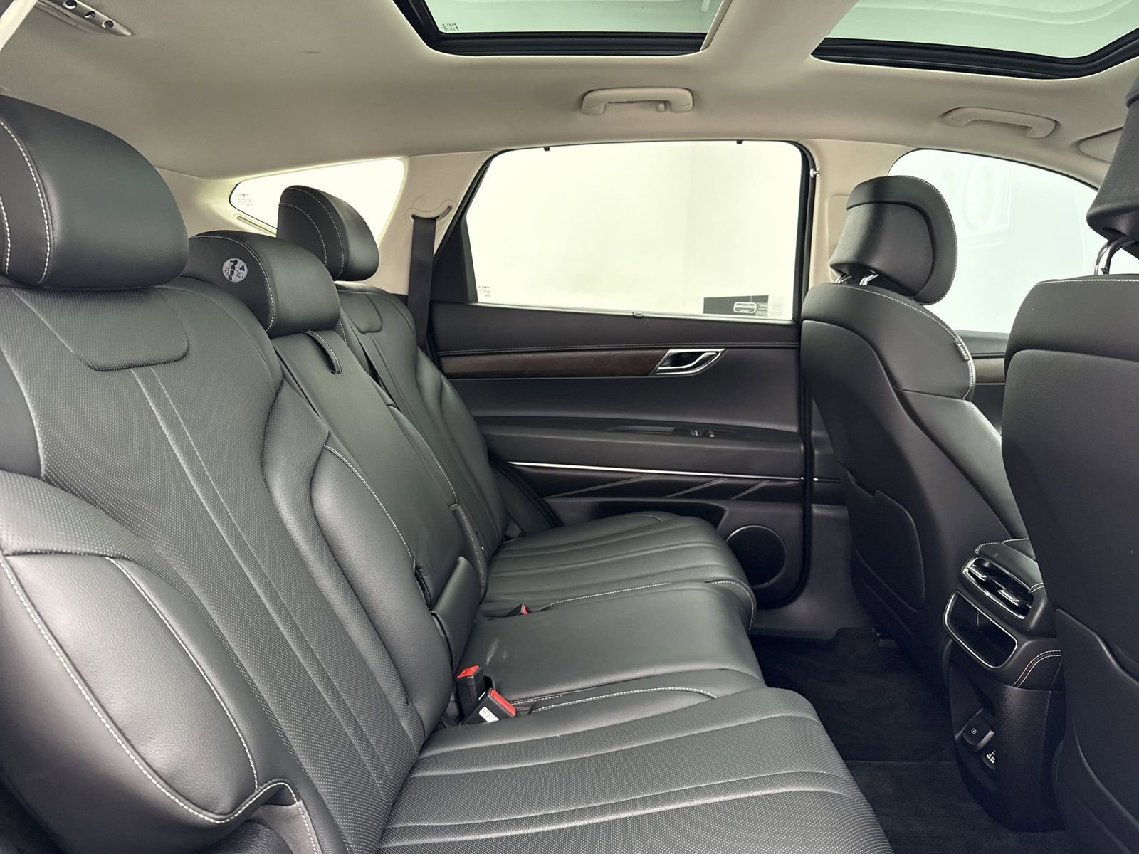 Used 2021 Genesis GV80 2.5T image 38