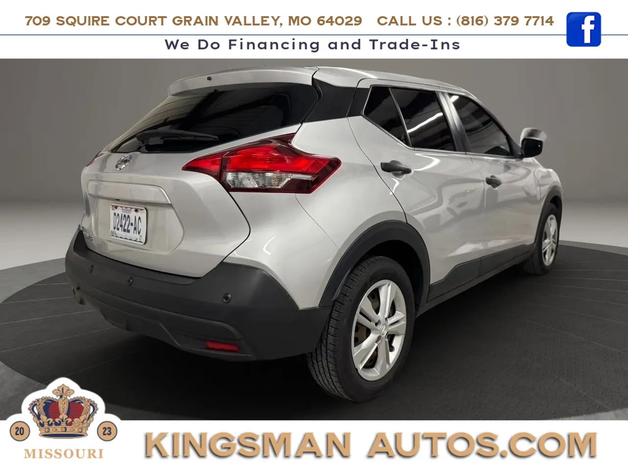 Used 2020 Nissan Kicks S image 3