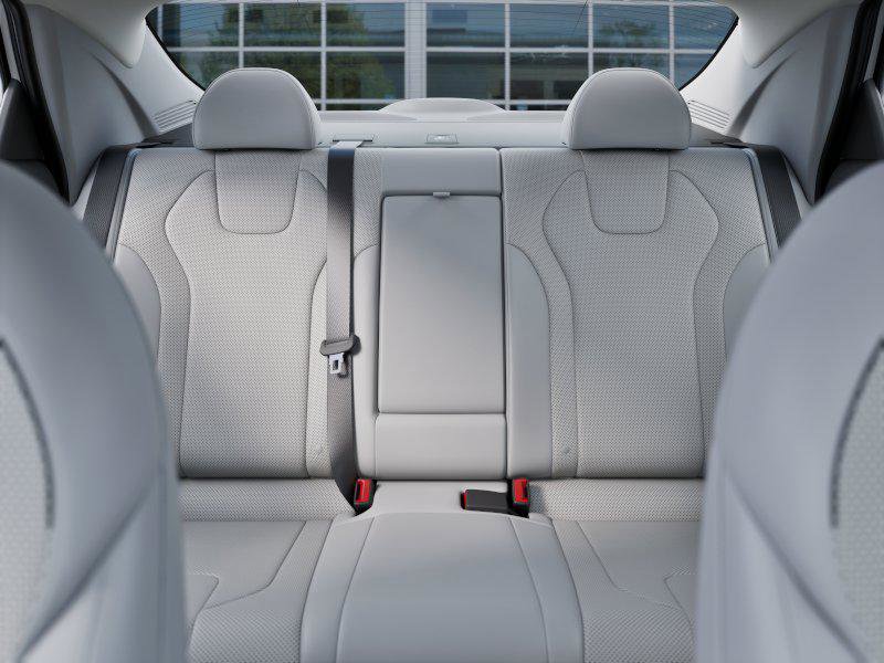 New 2025 Hyundai Elantra Limited image 12