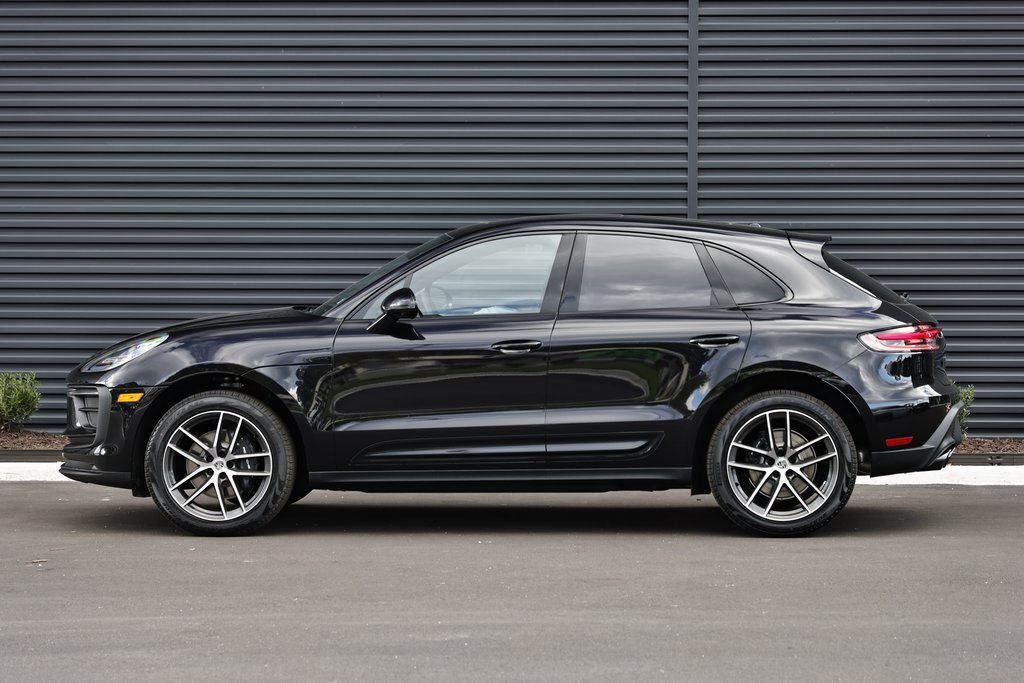 New 2026 Porsche Macan image 2