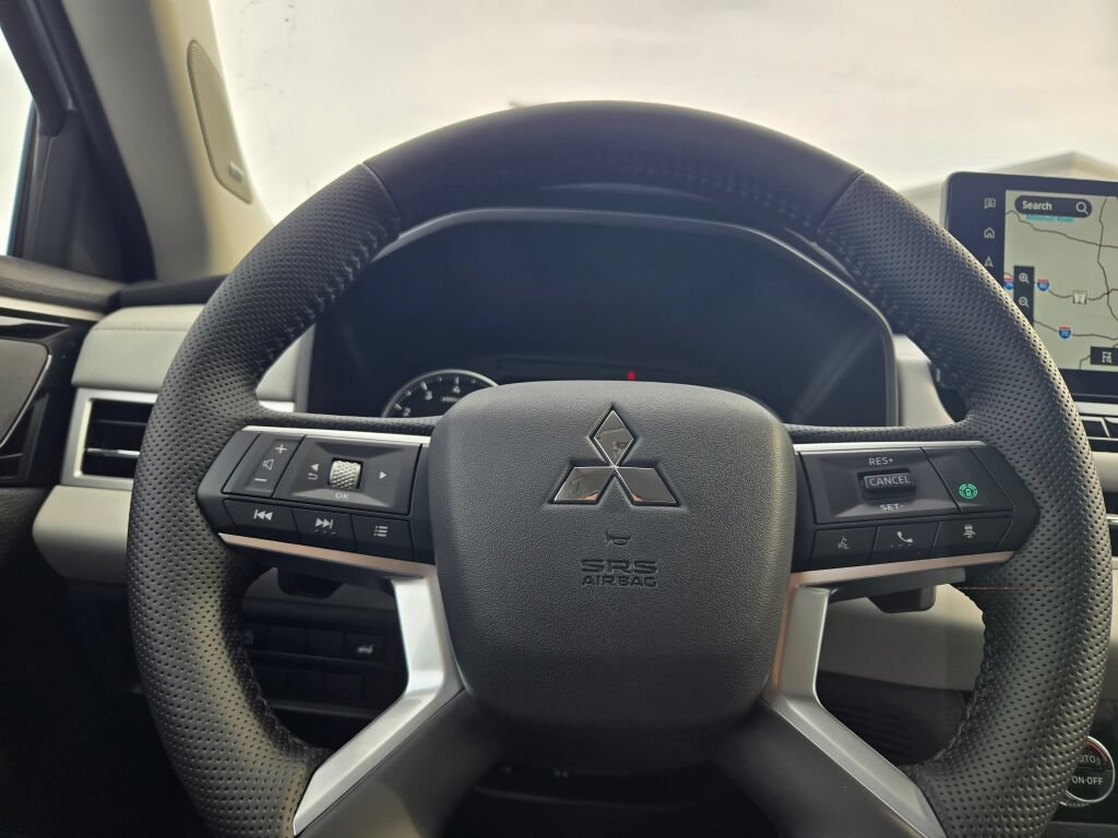 New 2026 Mitsubishi Outlander SE AWD/4WD image 27