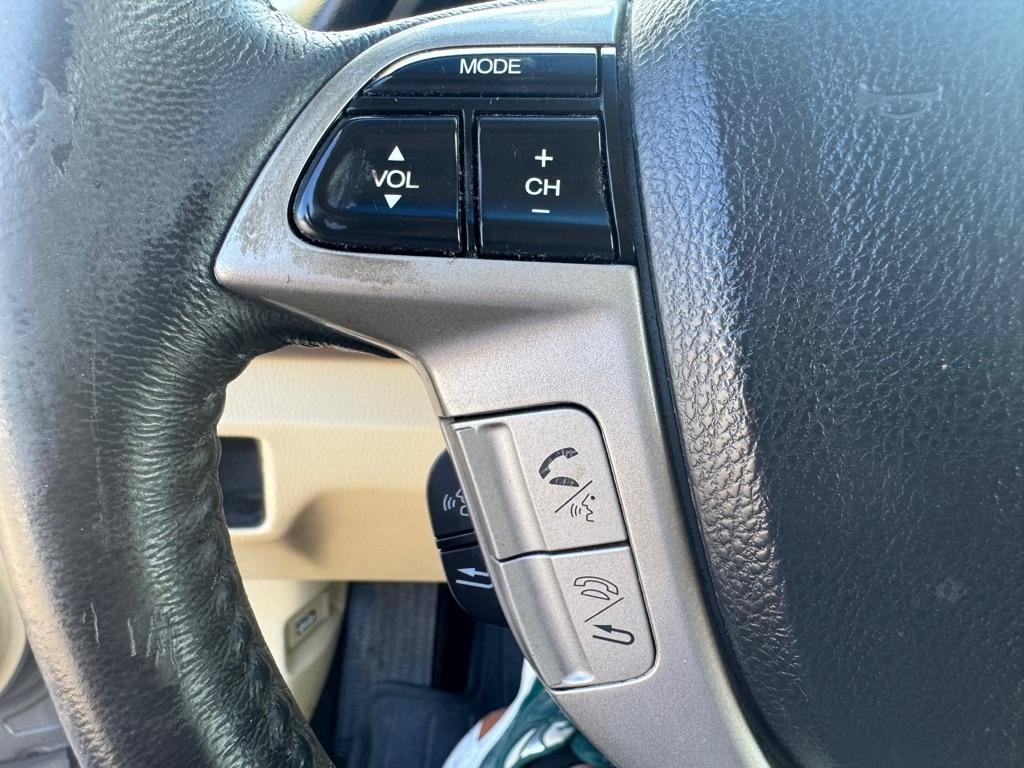 Used 2010 Honda Crosstour EX-L image 17