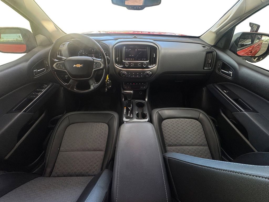 Used 2019 Chevrolet Colorado Z71 RWD image 11
