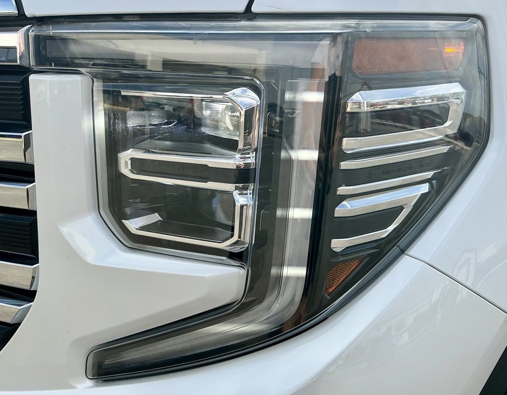 Used 2024 GMC Sierra 1500 SLT w/ SLT Premium Plus Package image 10